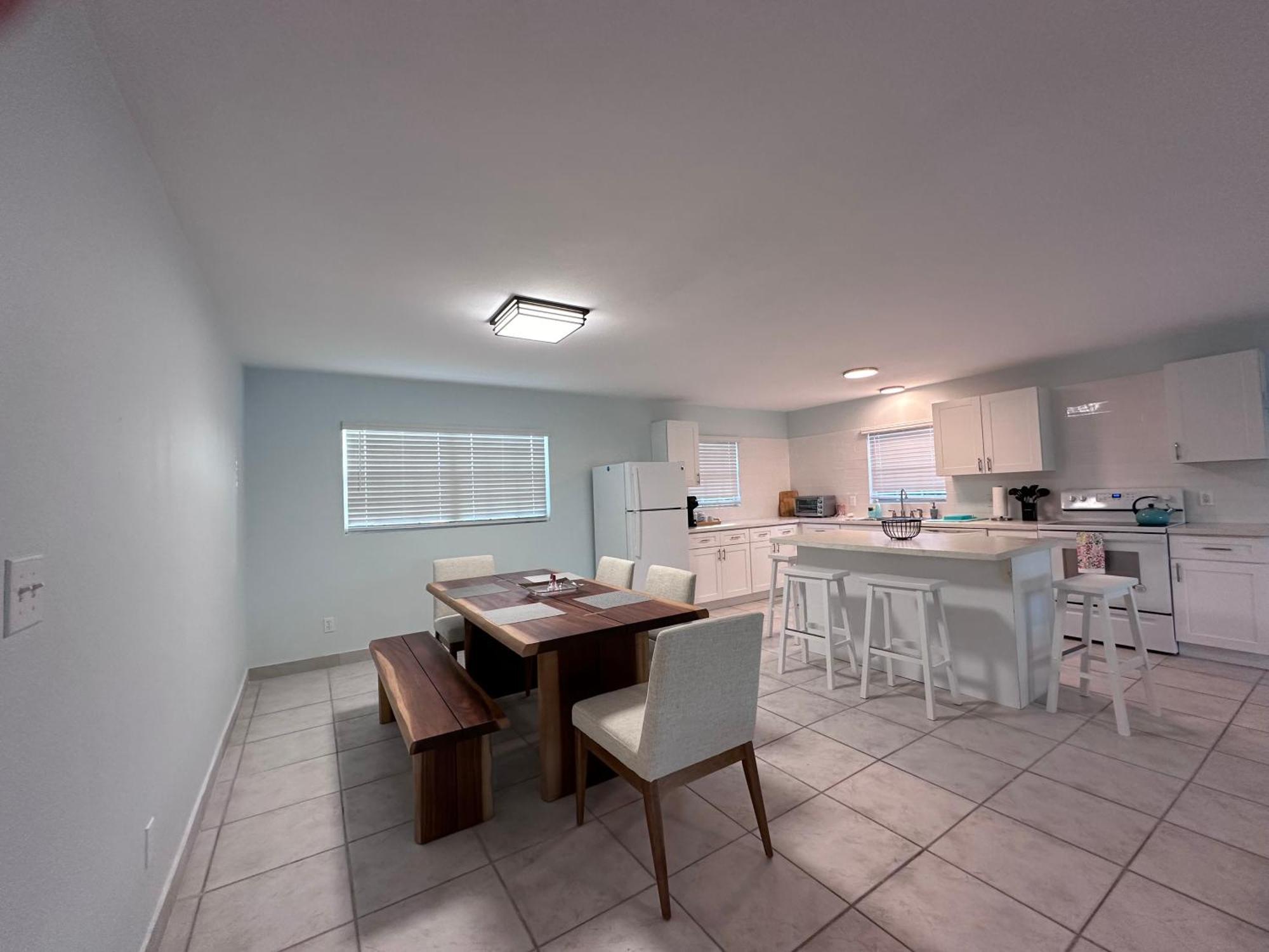 Water Front House Apartment Turtle Cove Exterior photo